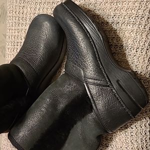Dansko Black Finley Shearling Leather Clog Boots